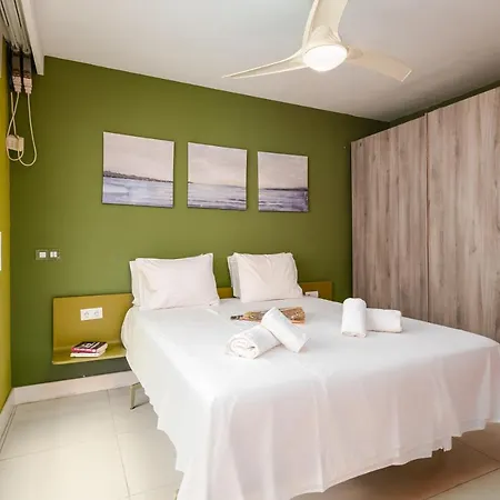 Apartamento Puerto Banús, Edificio Tembo, 2 bedroom apartment, parking&pool Marbella